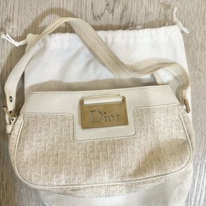 Christian Dior
Vintage Trotter Street Chic Pochette Diorissimo Canvas